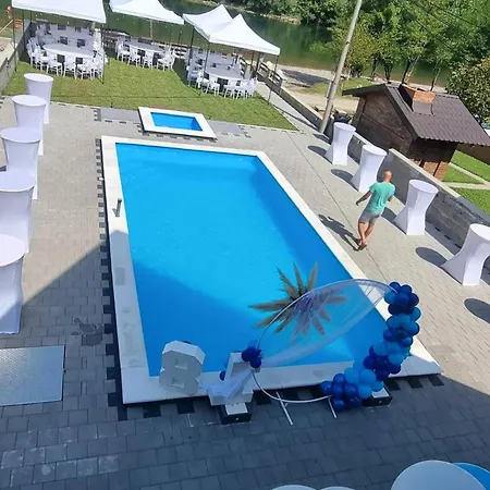 Vikendica Vesic Tegare * Bratunac