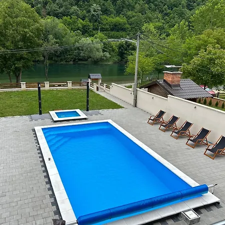 Vikendica Vesic Tegare Holiday home *