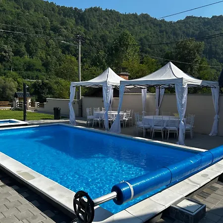 Hébergement de vacances Vikendica Vesic Tegare *