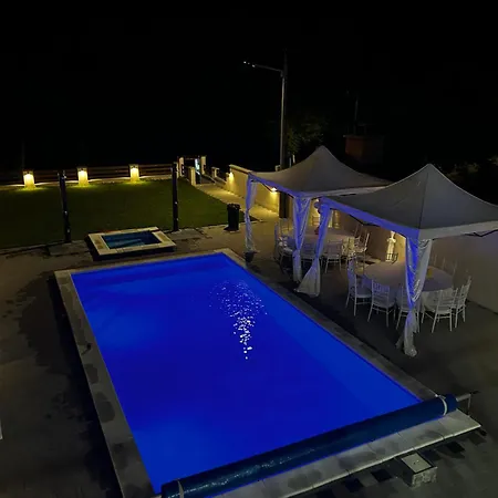 Vikendica Vesic Tegare Tatil Evi Bratunac