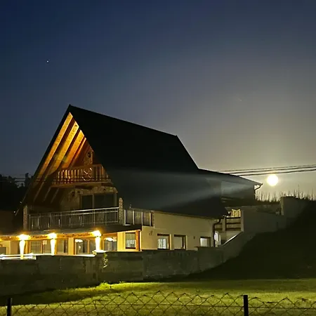 Feriehus Vikendica Vesic Tegare *