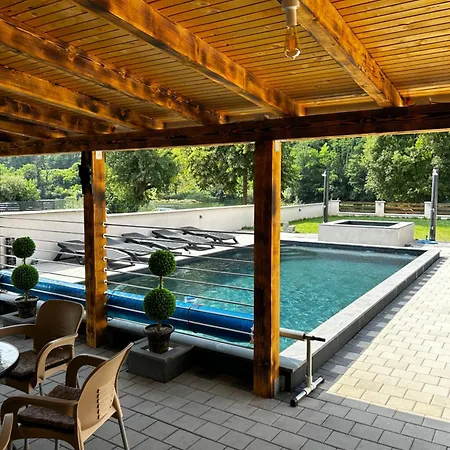 Tatil Evi Vikendica Vesic Tegare *