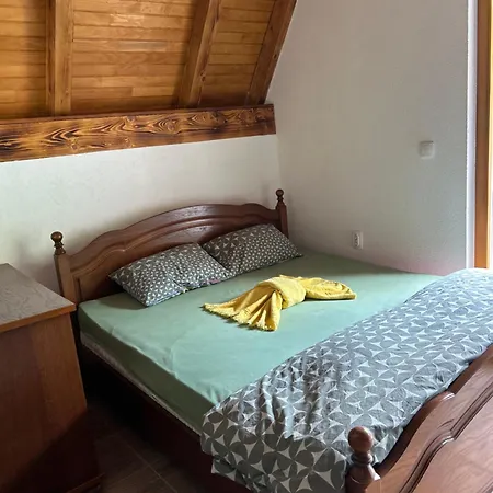 Tatil Evi Vikendica Vesic Tegare *