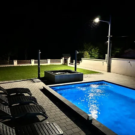Tatil Evi Vikendica Vesic Tegare *
